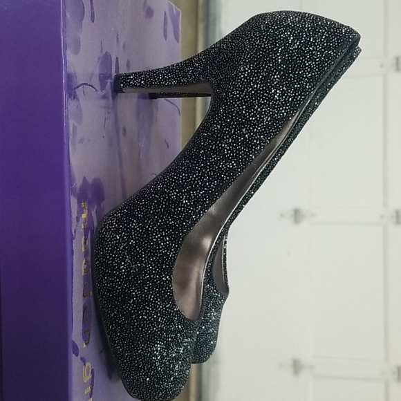 Madden Girl High Heels - Picture 2 of 5